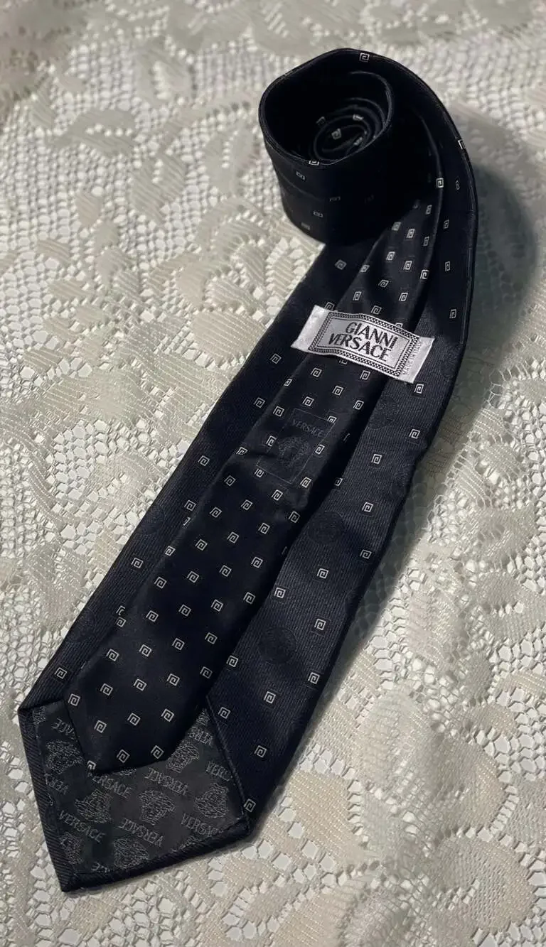 Gianni Versace vintage gianni
